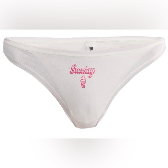 No Boundaries Mid Rise Colorful
Thong Panties - 7 Pack. NWT. Size S (4-6) - Picture 9 of 12